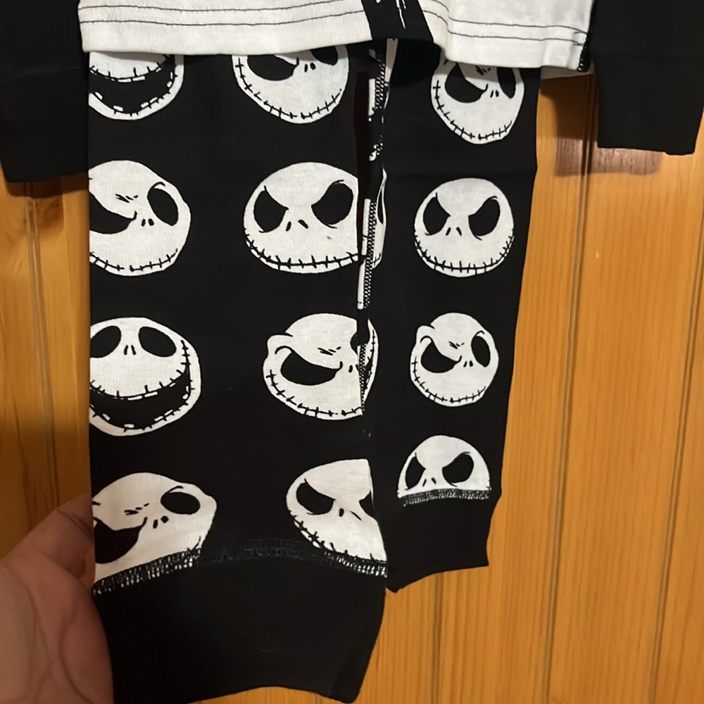 The Nightmare Before Christmas Pajama Set - Picture 4 of 6